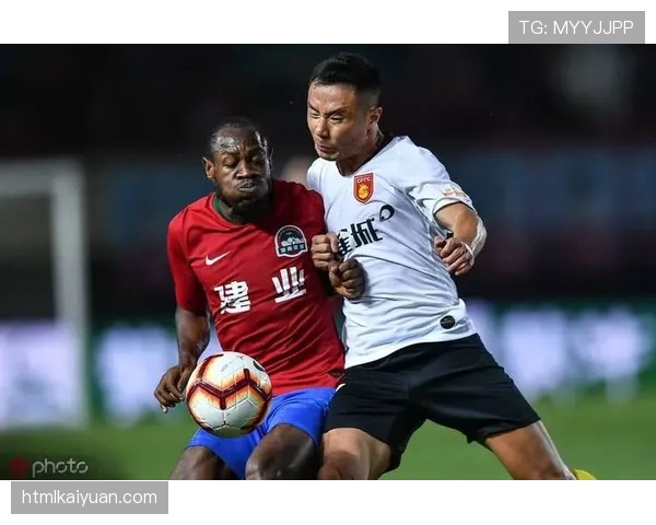 张琳芃连续高位逼抢撕裂对手防线 本赛季角色转变显著